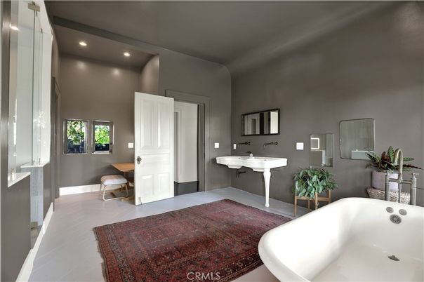 Bathroom, Free Standing Baths, Interior, Recessed Lighting