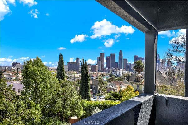 Exterior, Other, Skyline
