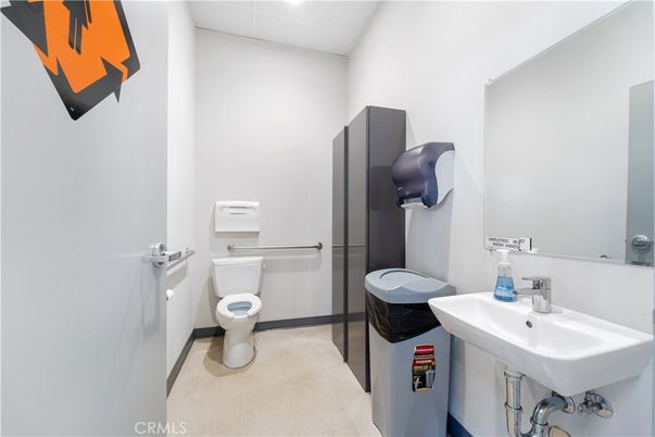 DE Listing image placeholder