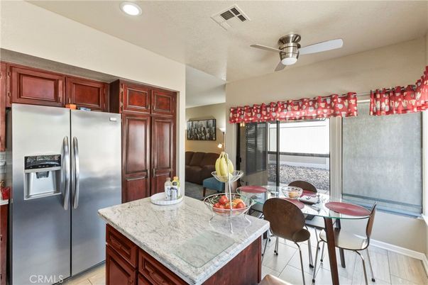 Dining room, Interior, Kitchen, Recessed Lighting, Stainless Steel Appliances