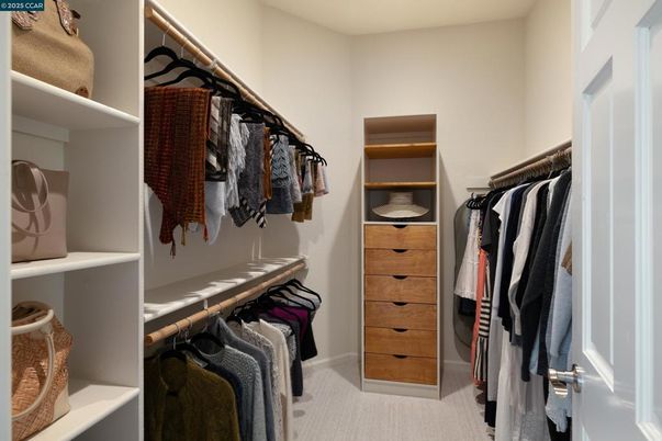 Interior, Walk-in Closets