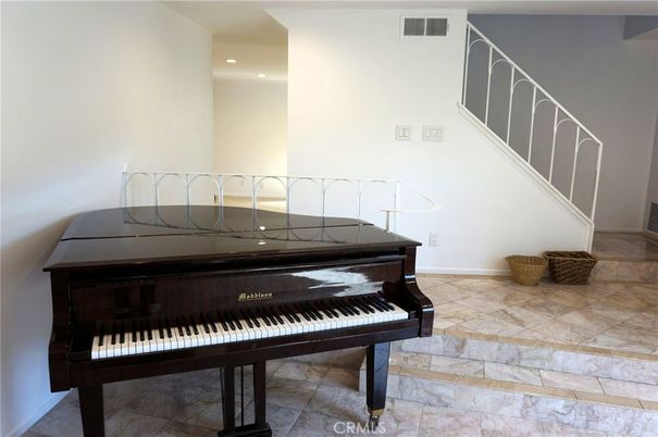 Interior, Piano, Recessed Lighting