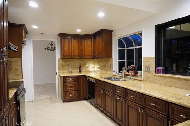 Interior, Kitchen, Recessed Lighting