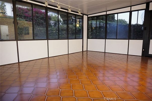 Empty room, Interior, Sun Room