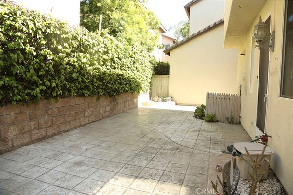 DE Listing image placeholder