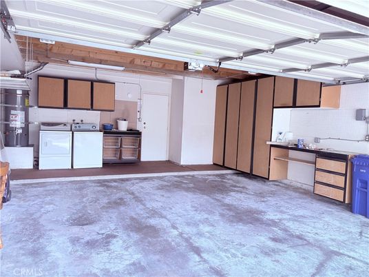 Garage, Interior, Kitchen, Washer