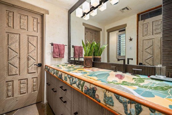 Bathroom, Interior, Tile Countertops