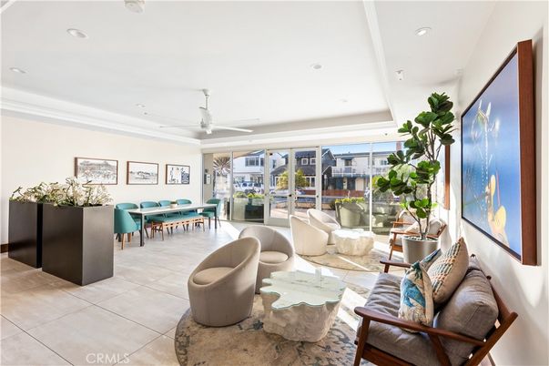 Dining room, Interior, Living room, Recessed Lighting