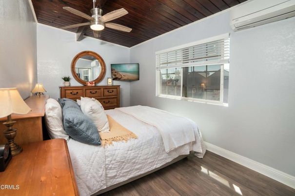 Bedroom, Interior, Wooden Ceilings, Wood Texture Flooring