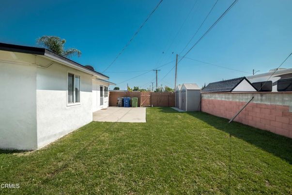 Backyard, Exterior