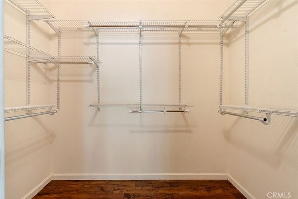 Interior, Walk-in Closets, Wood Texture Flooring