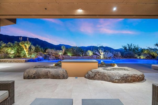 Exterior, Pool, Recessed Lighting