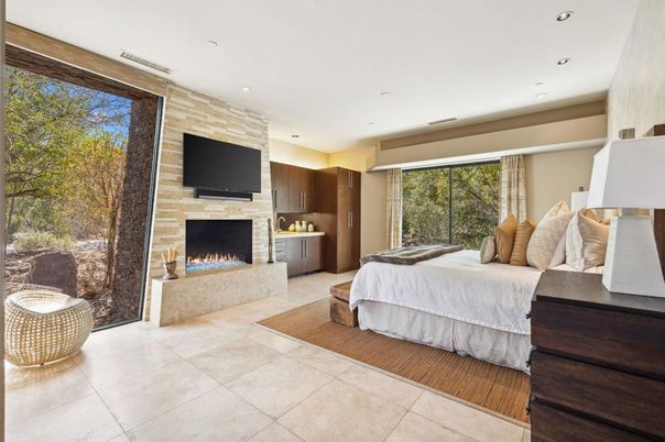 Bedroom, Fireplace, Interior, Recessed Lighting