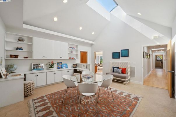 Dining room, Fireplace, Interior, Recessed Lighting