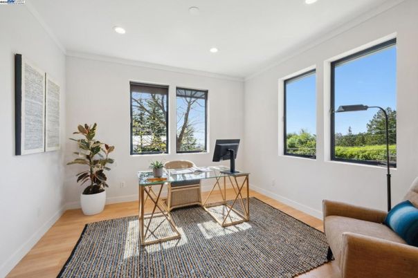 Home Office, Interior, Recessed Lighting, Wood Texture Flooring