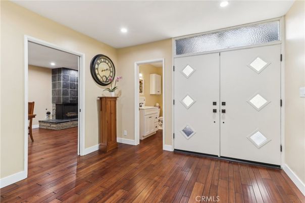 Bathroom, Interior, Recessed Lighting, Wood Texture Flooring