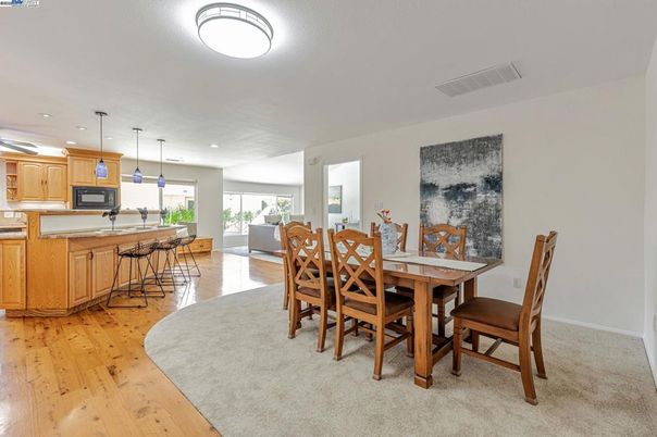 Dining room, Interior, Kitchen, Pendant Lights, Recessed Lighting, Wood Texture Flooring