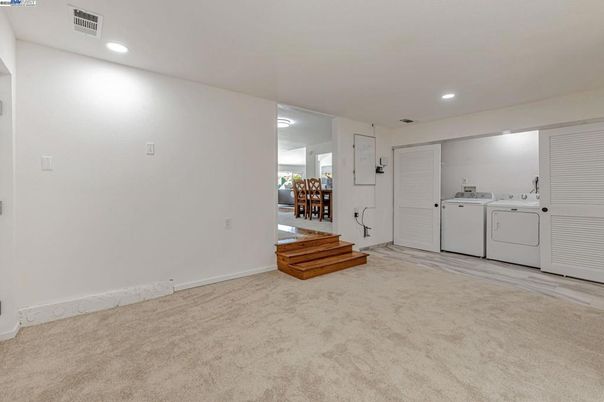 Interior, Recessed Lighting, Washer