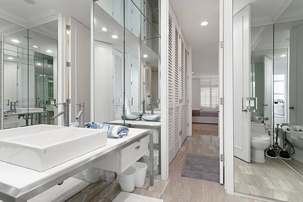 Bathroom, Interior, Recessed Lighting, Wood Texture Flooring