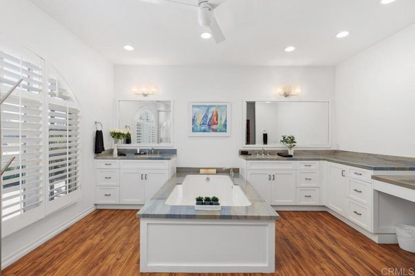 Bathroom, Dual Sink Vanities, Interior, Recessed Lighting, Wood Texture Flooring