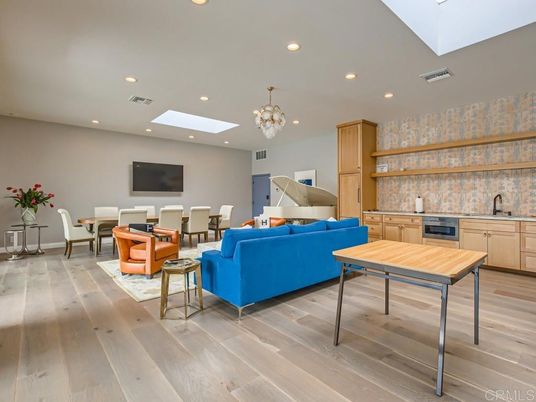 Chandelier, Dining room, Interior, Living room, Recessed Lighting, Wood Texture Flooring