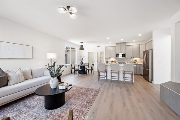 Dining room, Interior, Kitchen, Living room, Pendant Lights, Recessed Lighting, Stainless Steel Appliances, Wood Texture Flooring