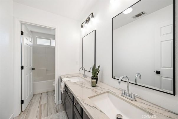 Bathroom, Dual Sink Vanities, Interior, Wood Texture Flooring