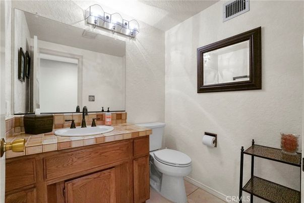 Bathroom, Interior, Tile Countertops