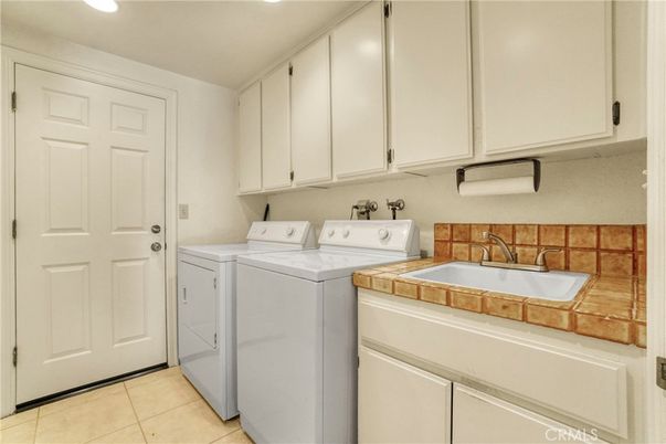 Interior, Recessed Lighting, Washer