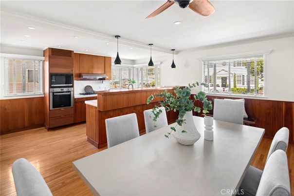 Dining room, Interior, Kitchen, Pendant Lights, Recessed Lighting, Stainless Steel Appliances, Wood Texture Flooring