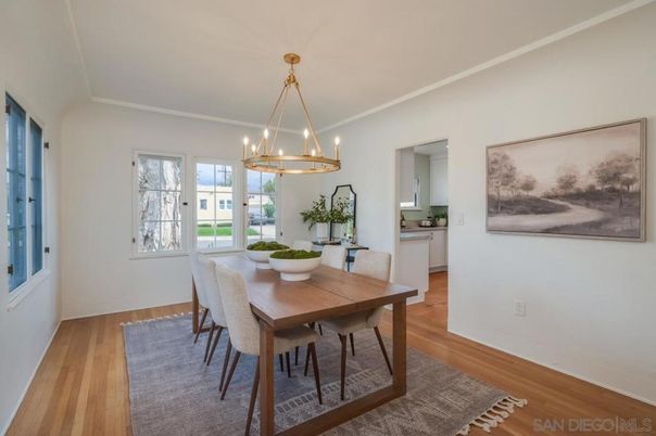 Chandelier, Dining room, Interior, Pendant Lights, Wood Texture Flooring