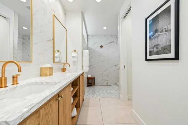 Bathroom, Dual Sink Vanities, Interior, Marble, Marble Walls, Recessed Lighting