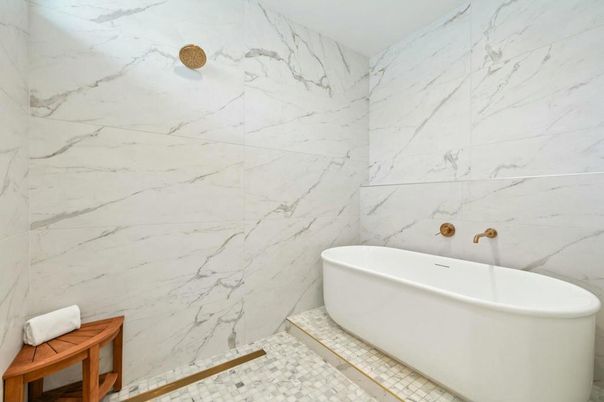 Bathroom, Free Standing Baths, Interior, Marble Walls