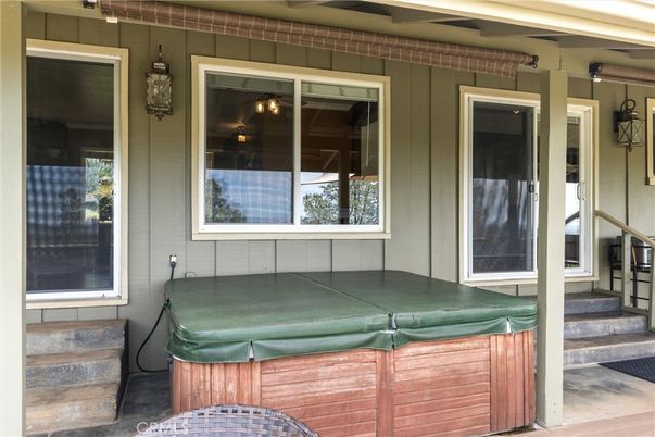 Exterior, Hot Tub