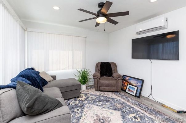 Interior, Living room, Recessed Lighting, Wood Texture Flooring