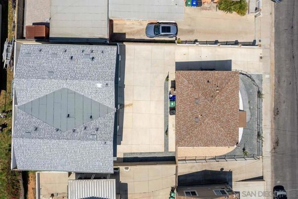 Exterior, Drone