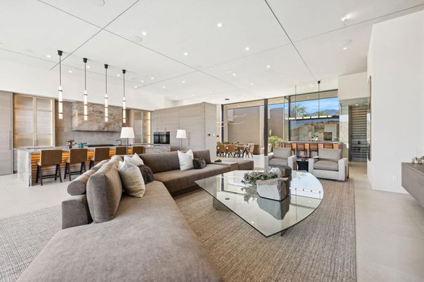 Dining room, Interior, Kitchen, Living room, Pendant Lights, Recessed Lighting, Stainless Steel Appliances