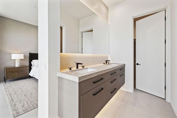 Bathroom, Bedroom, Dual Sink Vanities, Interior