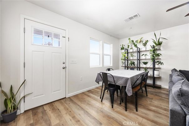 Dining room, Interior, Wood Texture Flooring