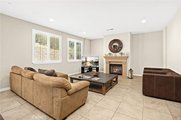 Fireplace, Interior, Living room, Recessed Lighting