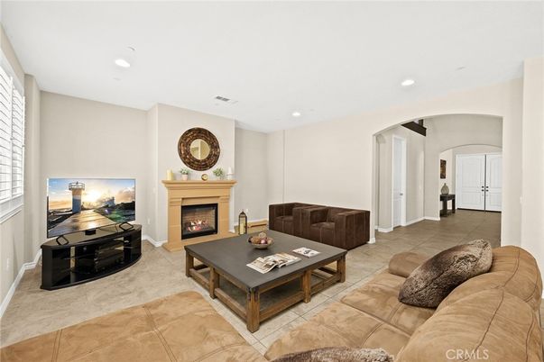 Fireplace, Interior, Living room, Recessed Lighting