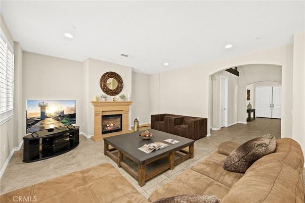 Fireplace, Interior, Living room, Recessed Lighting