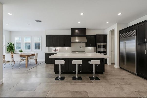Dining room, Interior, Kitchen, Recessed Lighting, Stainless Steel Appliances