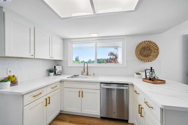 Interior, Kitchen, Stainless Steel Appliances, Wood Texture Flooring