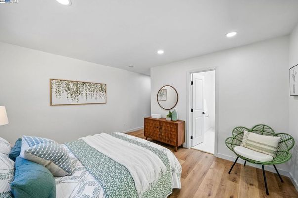 Bedroom, Interior, Recessed Lighting, Wood Texture Flooring