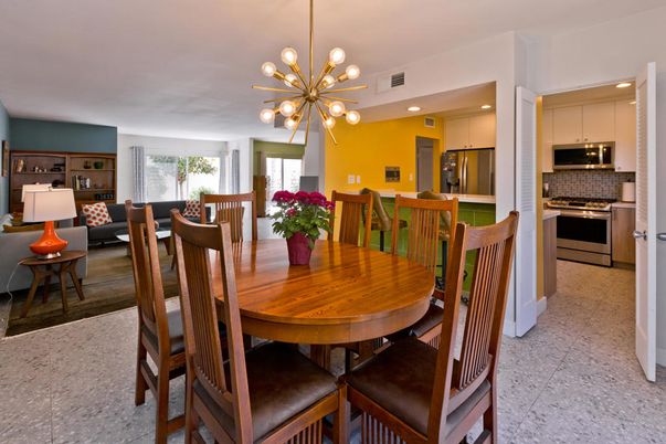 Dining room, Interior, Kitchen, Living room, Pendant Lights, Recessed Lighting, Stainless Steel Appliances