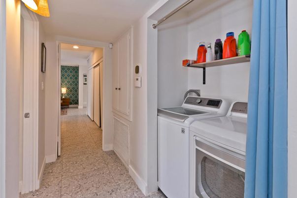 Interior, Recessed Lighting, Washer