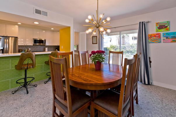 Dining room, Interior, Kitchen, Pendant Lights, Recessed Lighting, Stainless Steel Appliances