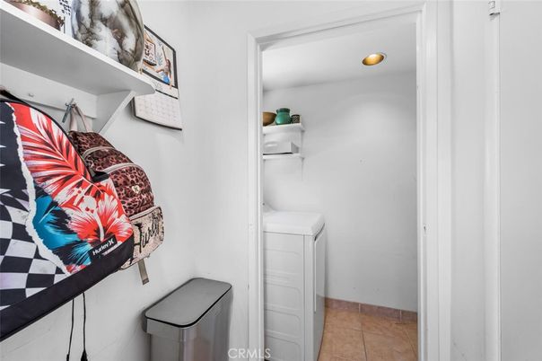 Interior, Recessed Lighting, Washer
