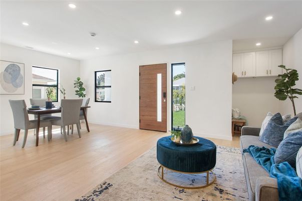 Dining room, Interior, Living room, Recessed Lighting, Wood Texture Flooring